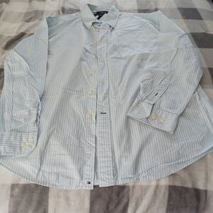 Tommy Hilfiger men's dress shirt